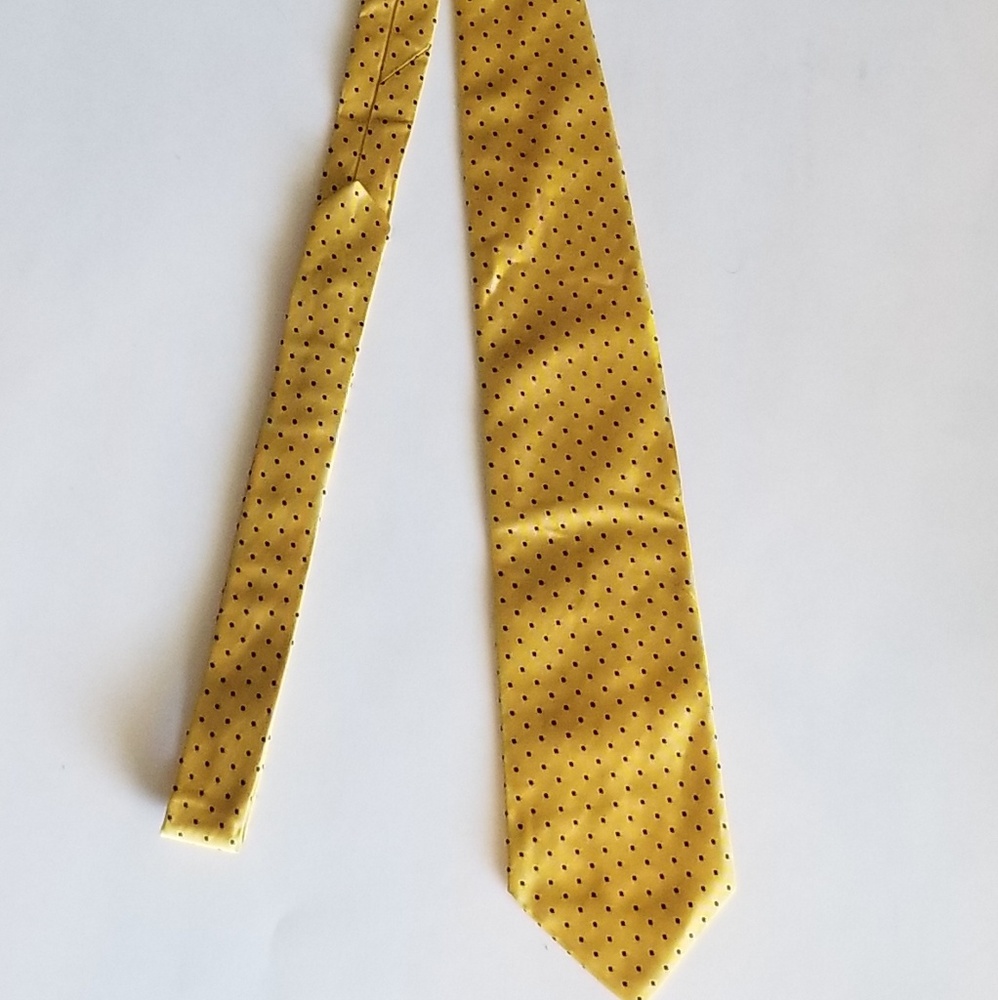 Brooks Brothers tie
